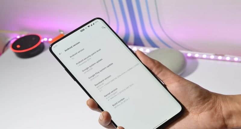 OnePlus 7/7 Pro Stable OxygenOS 10.3.0 with notch hiding and improvements to RAM management and app launch speed
