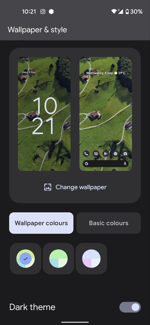 Pixel Live Wallpaper 1.6 enables Material You Dynamic Color on Android 12