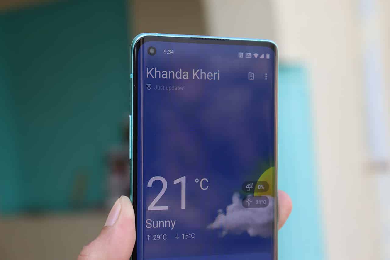 OxygenOS 12 weather application