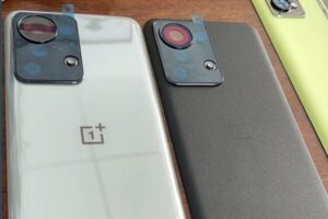 OnePlus 10 leaked image feat.