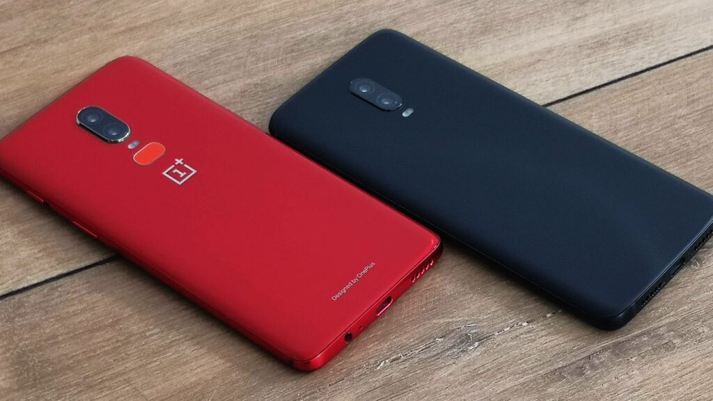OnePlus 6T Midnight Black and OnePlus 6 red