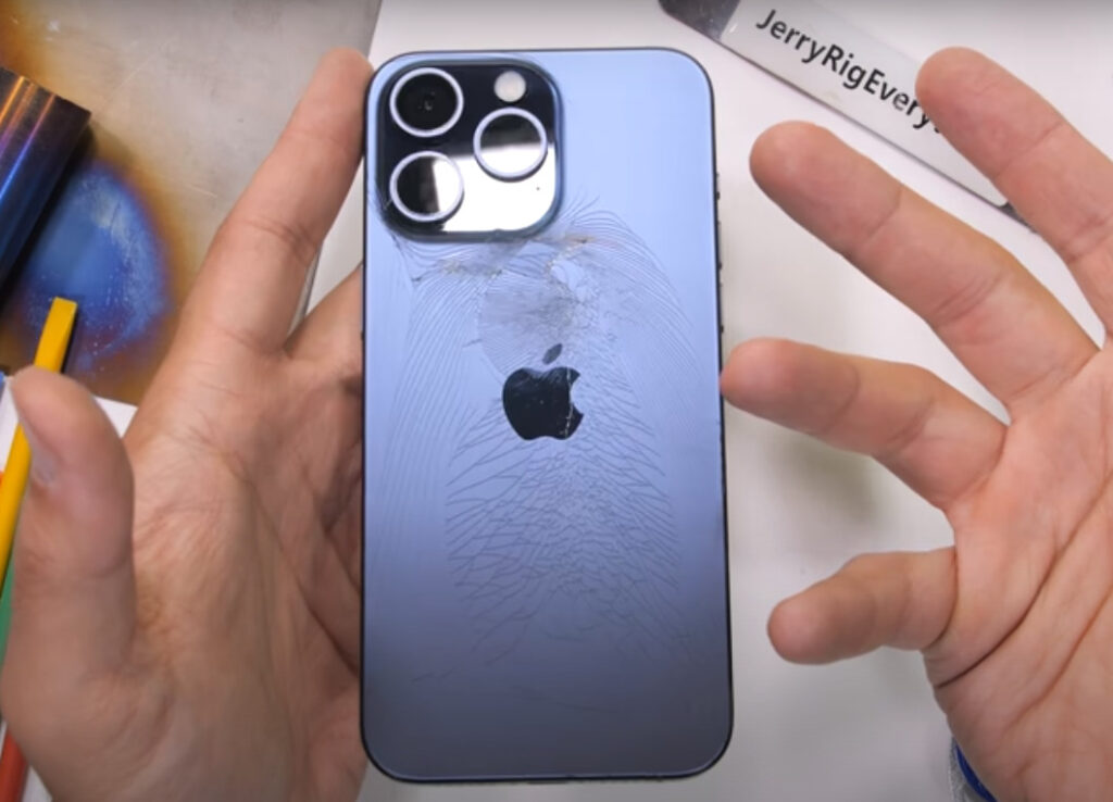 iPhone 15 Pro Max Shattered